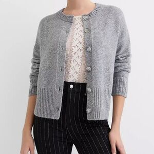 NWT Women’s Loft Grey Ribtrim Button Down Cardigan Sweater Size Medium
